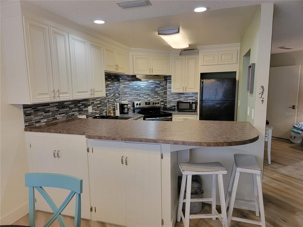 1515 Pinellas Bayway S - Photo 15