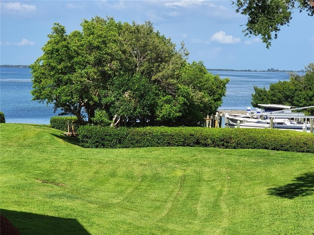 1515 Pinellas Bayway S - Photo 6