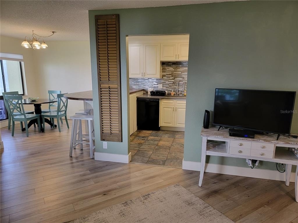 1515 Pinellas Bayway S - Photo 25