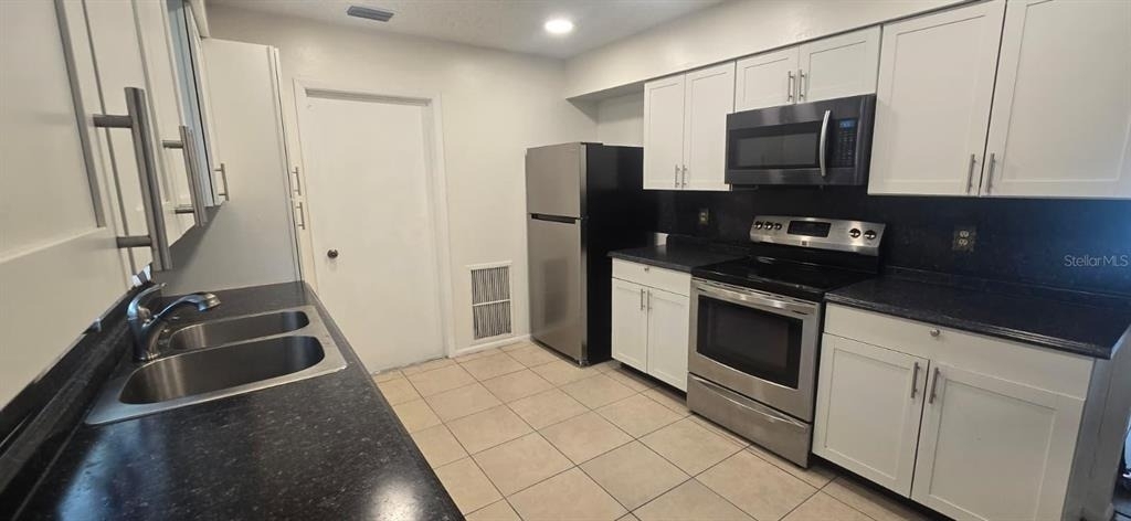 23067 Elmira Boulevard - Photo 2