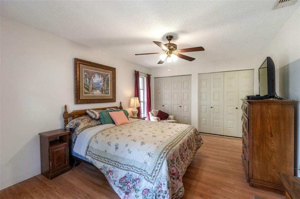 1814 Foxhunt Drive - Photo 8