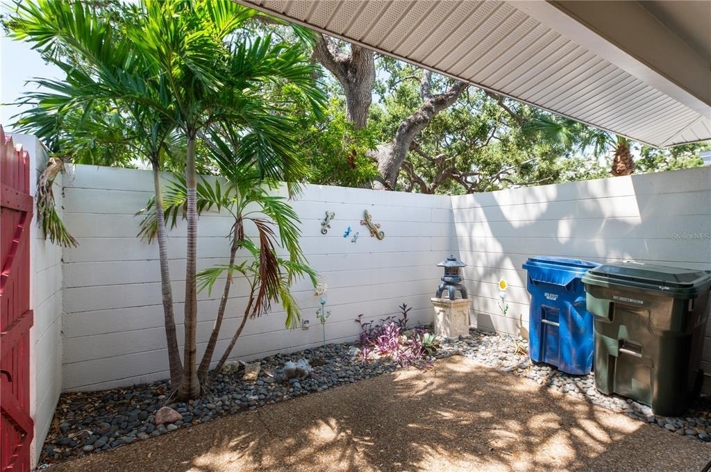 6005 Midnight Pass Road - Photo 27