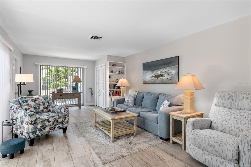 6005 Midnight Pass Road - Photo 6