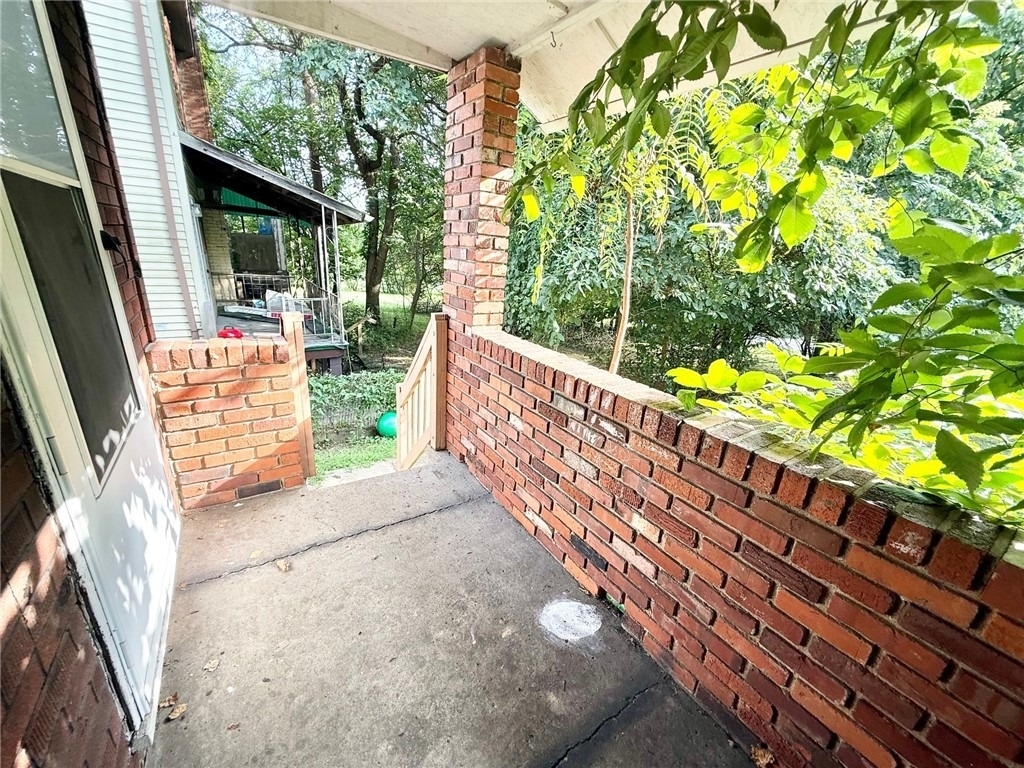 927 Vankirk St - Photo 6