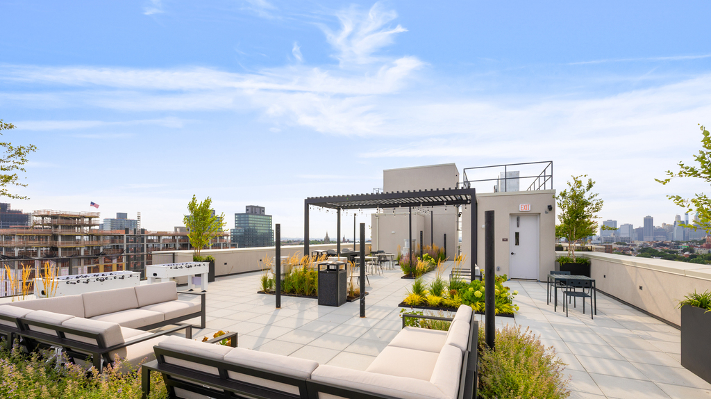 526 Baltic Street - Photo 10