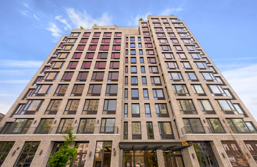 526 Baltic Street - Photo 19