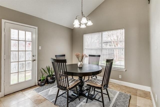 8164 Heritage Place Drive - Photo 4