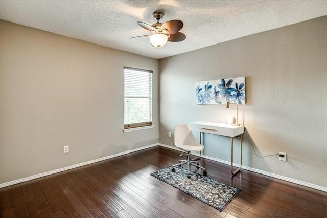 8164 Heritage Place Drive - Photo 5