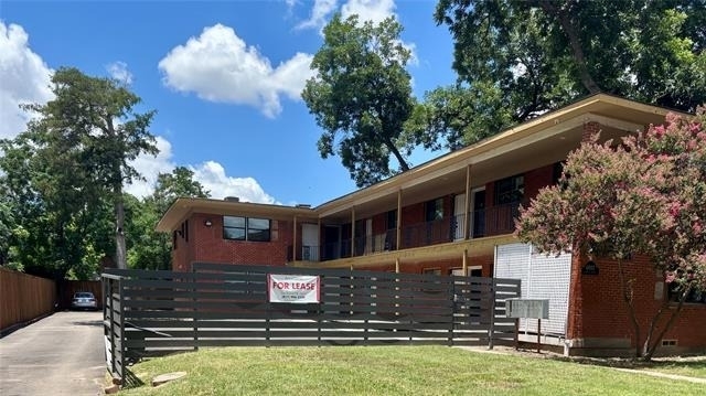 4603 Junius Street - Photo 13