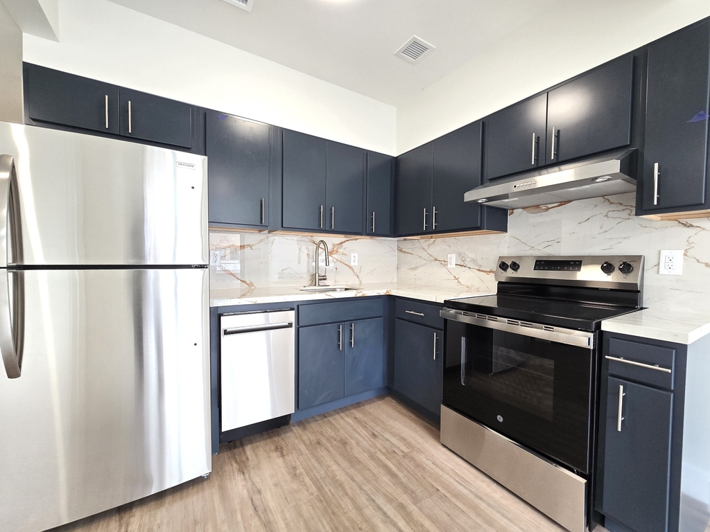 31-11 28th Road - Photo 0