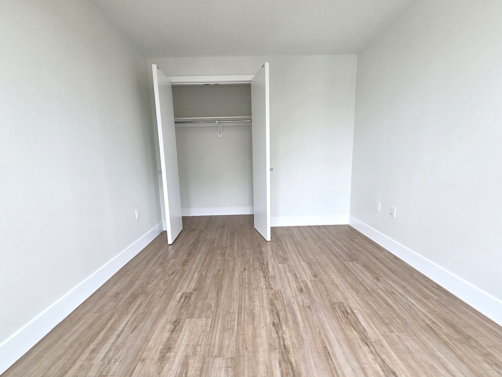 31-11 28th Road - Photo 7
