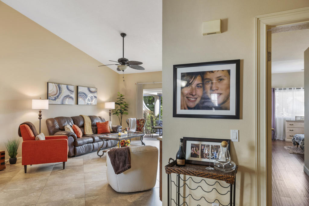 182 Desert Falls Circle - Photo 7