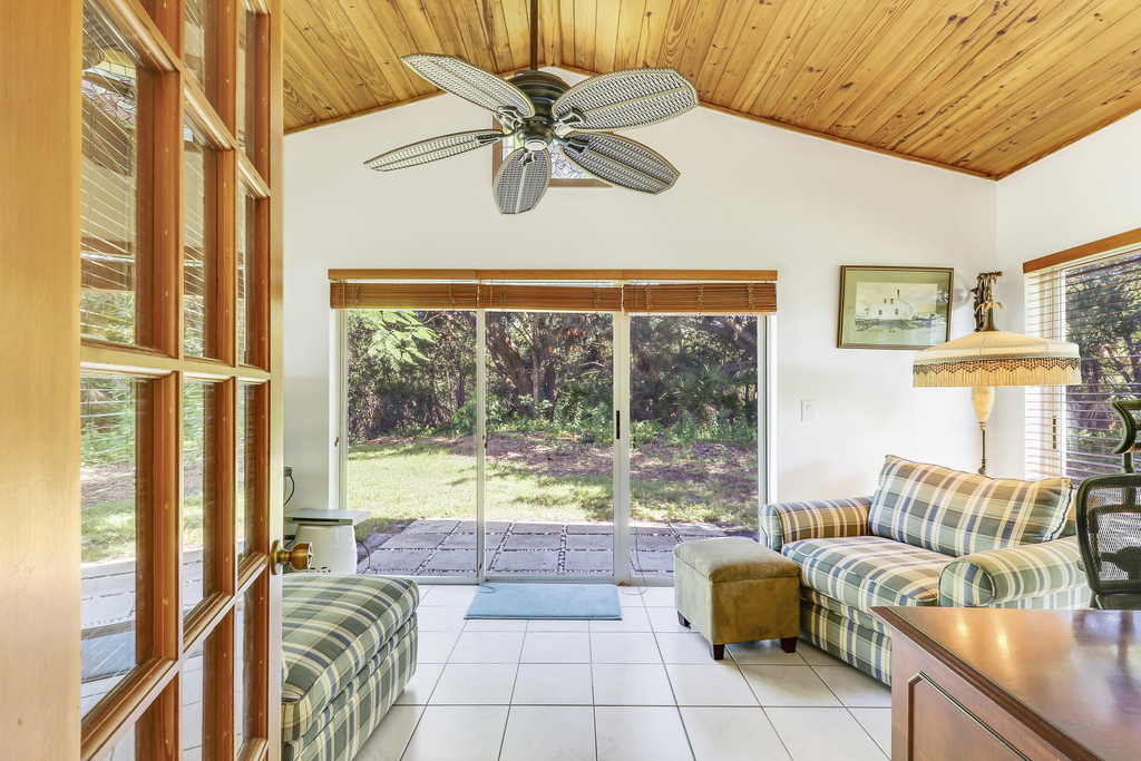 1329 Chippewa Street - Photo 0