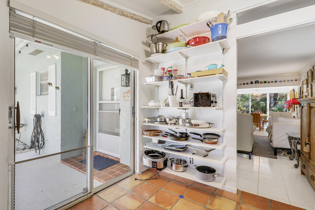 1329 Chippewa Street - Photo 15