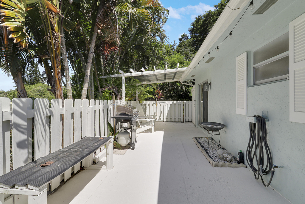 1329 Chippewa Street - Photo 27