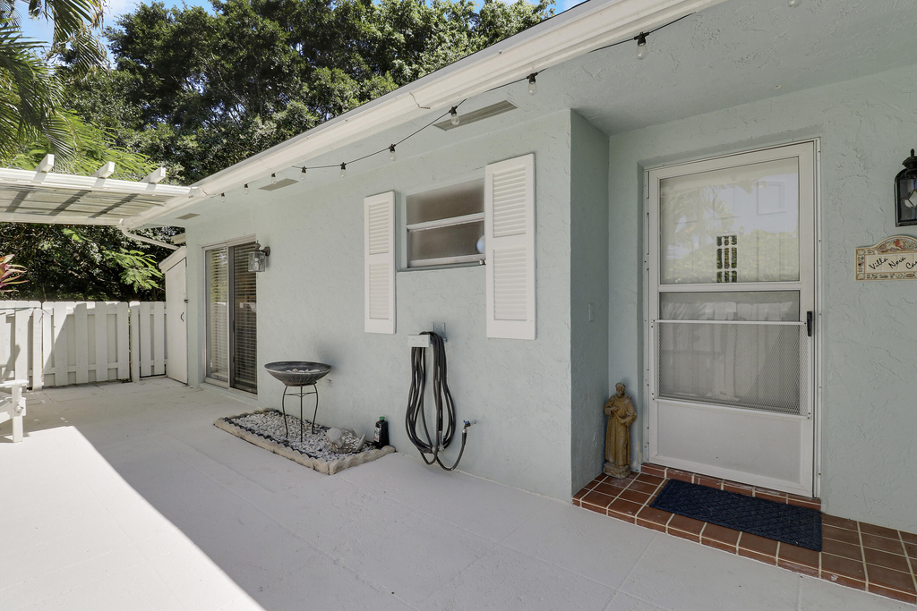 1329 Chippewa Street - Photo 29