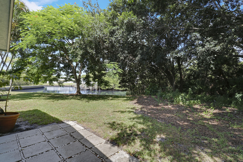 1329 Chippewa Street - Photo 34