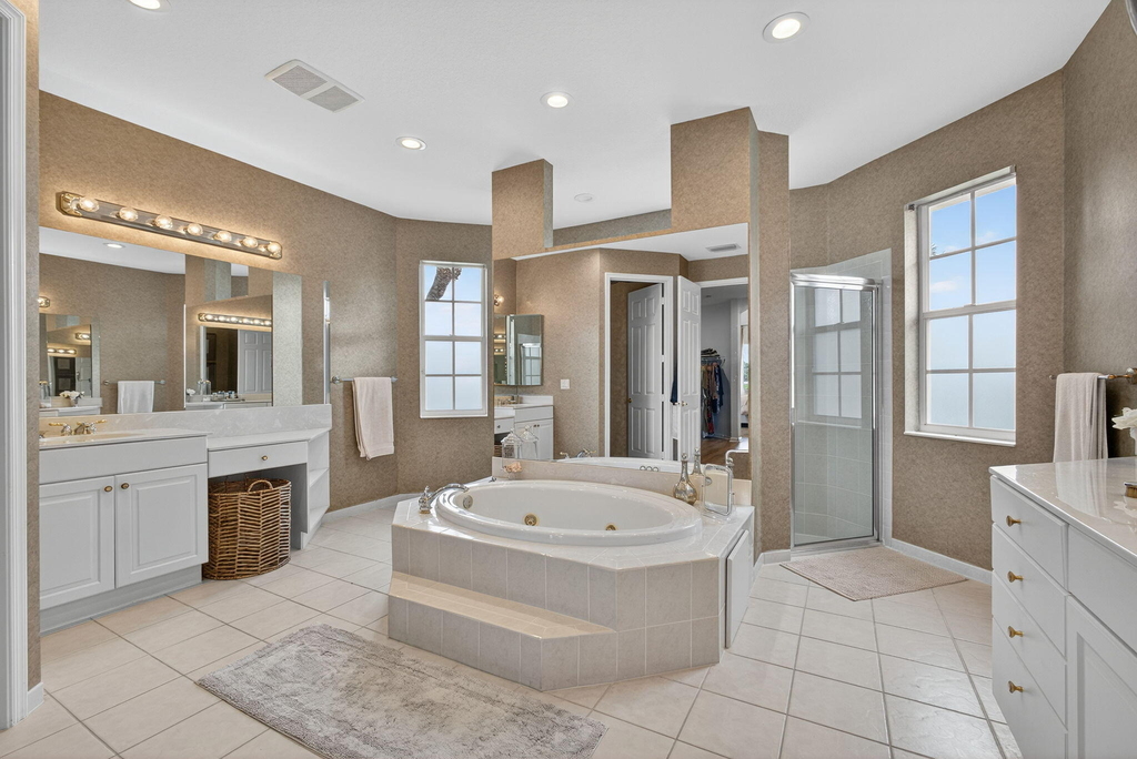 4693 Sugar Beach Way - Photo 34