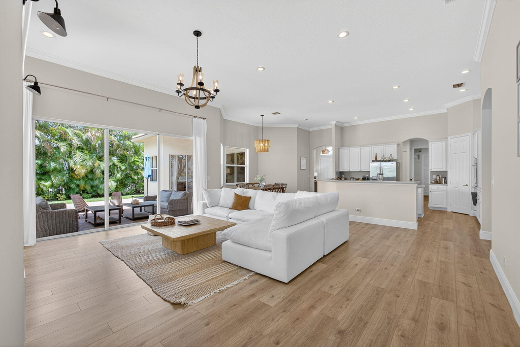 4693 Sugar Beach Way - Photo 15