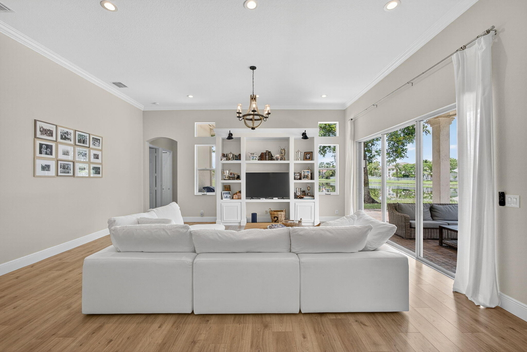 4693 Sugar Beach Way - Photo 17