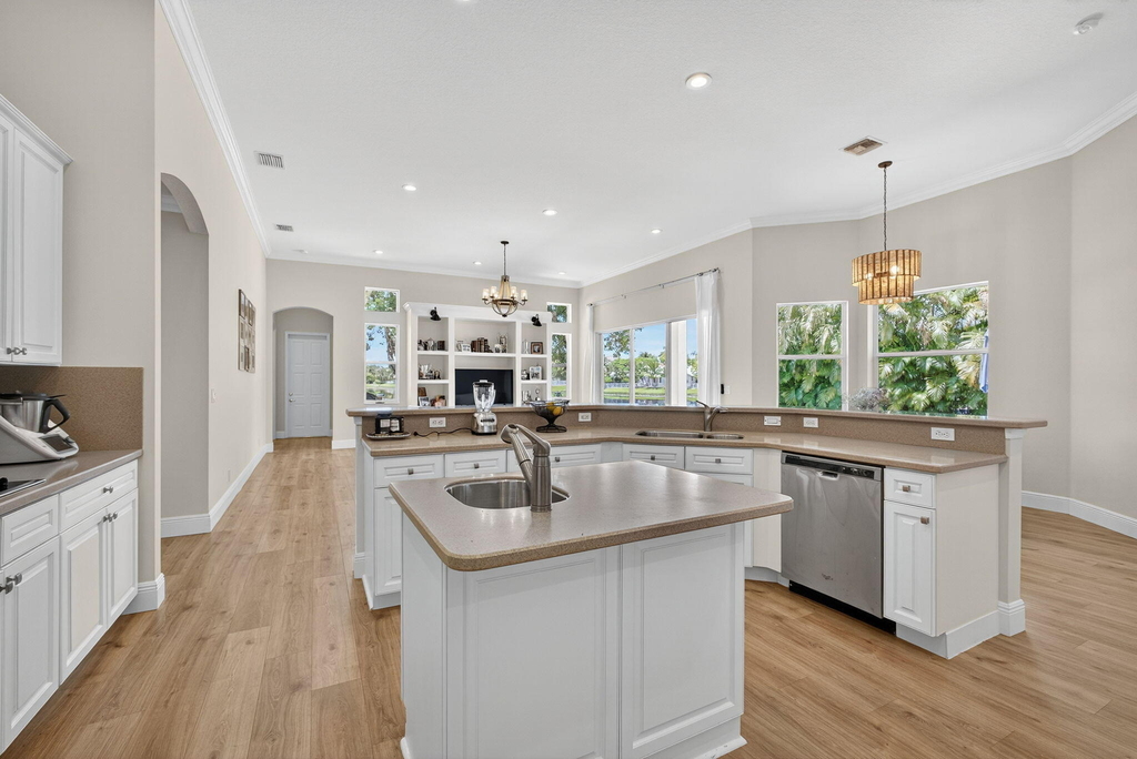 4693 Sugar Beach Way - Photo 19