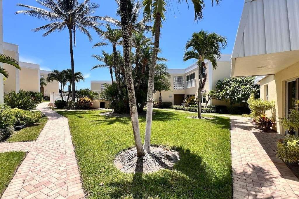 3541 Ne Ocean Boulevard - Photo 1