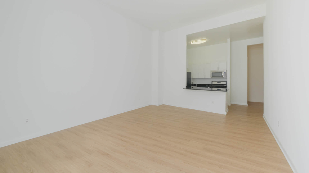 71 Broadway - Photo 4