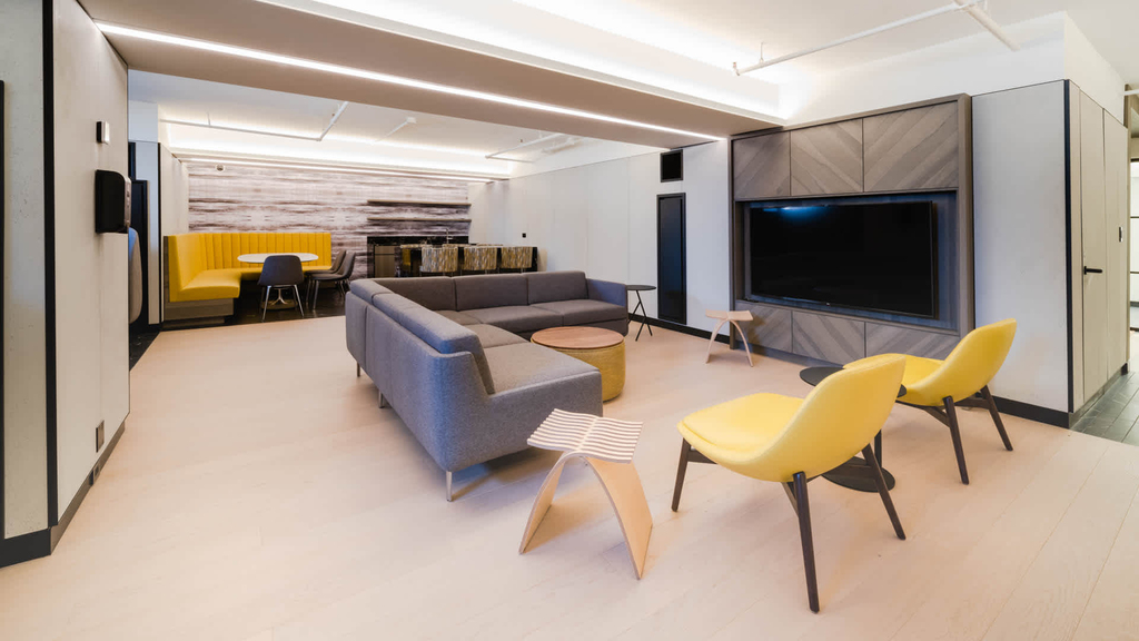 71 Broadway - Photo 29