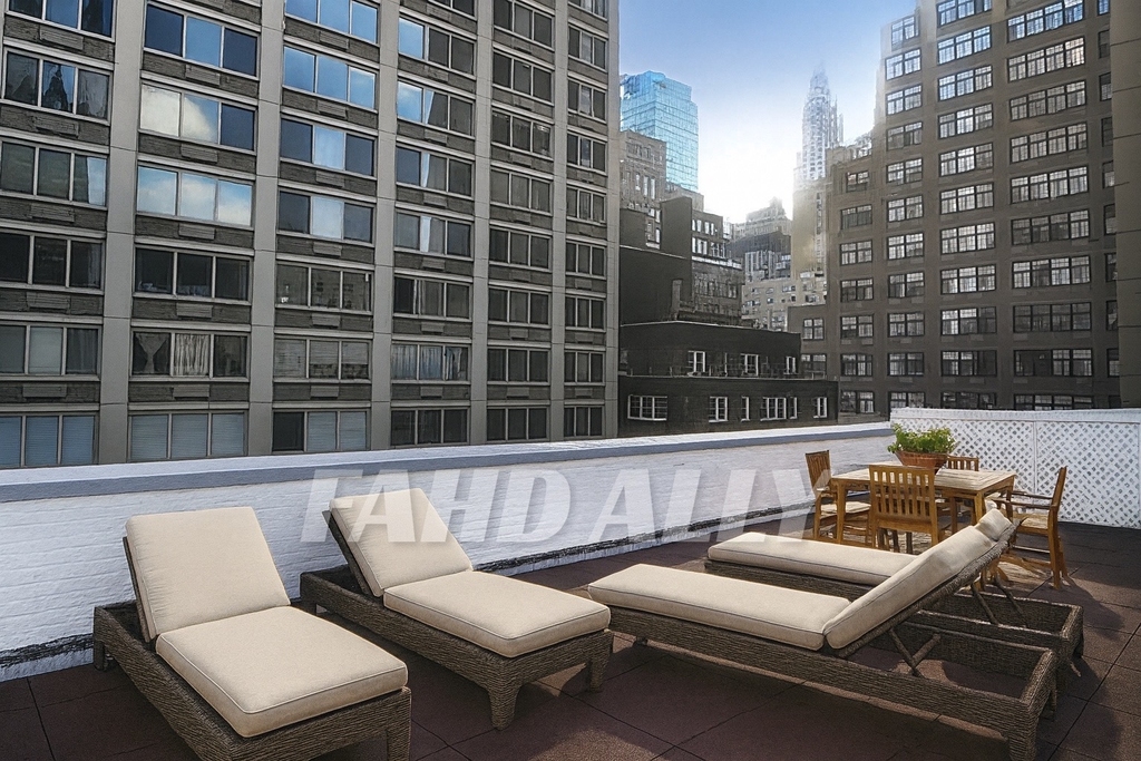 E 46th Street - Photo 7