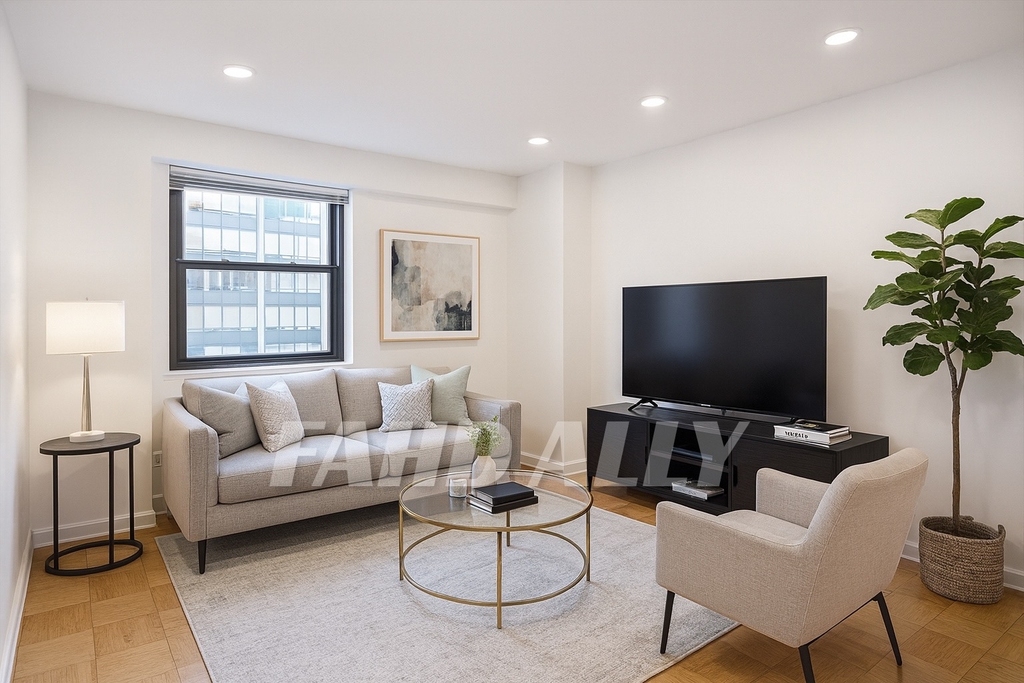 E 46th Street - Photo 0