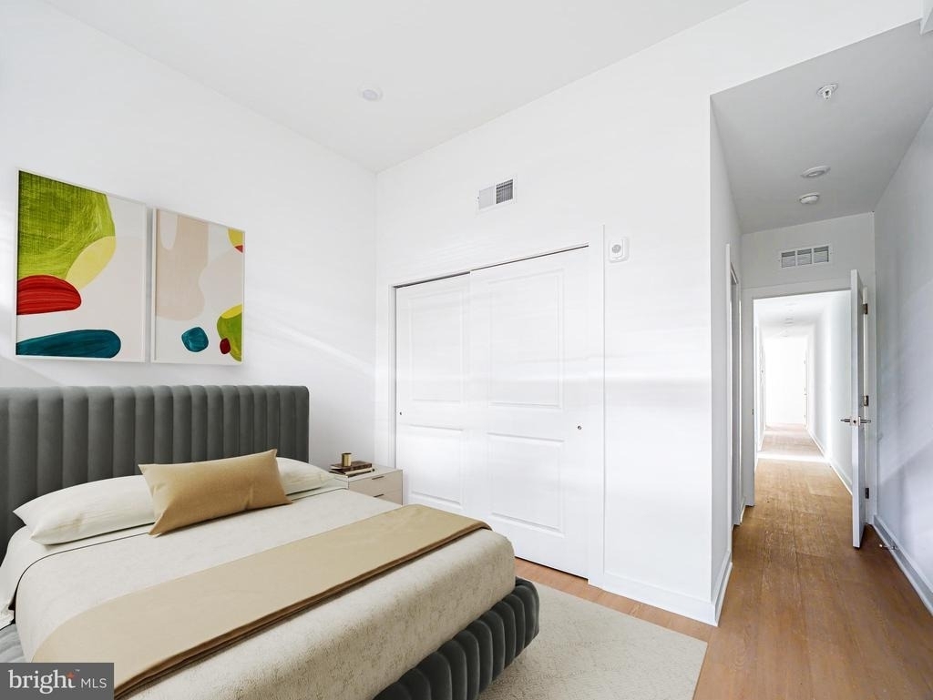 2403-2407 W Thompson Street - Photo 2