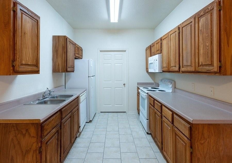 2201 Sycamore School Road - Photo 7