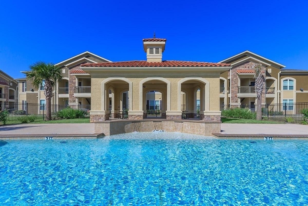 332 Independence Drive - Photo 3