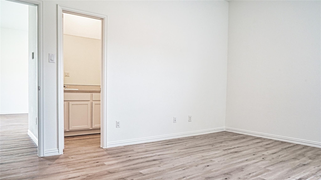 3358 Avary River Lane - Photo 9