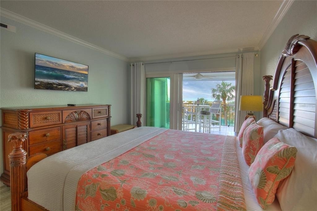 1230 Gulf Boulevard - Photo 10