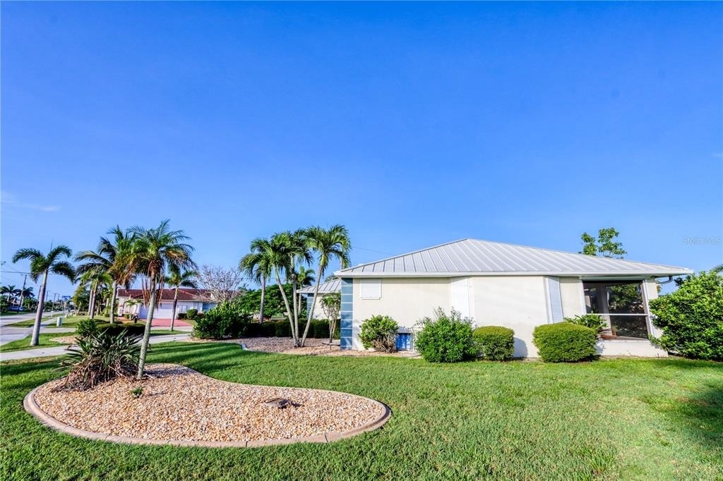 2500 Rio Lisbo Court - Photo 17