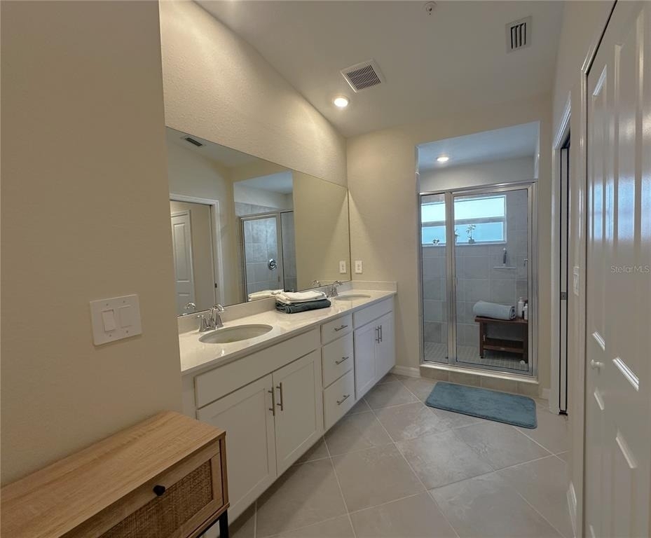 14241 Heritage Landing Boulevard - Photo 8