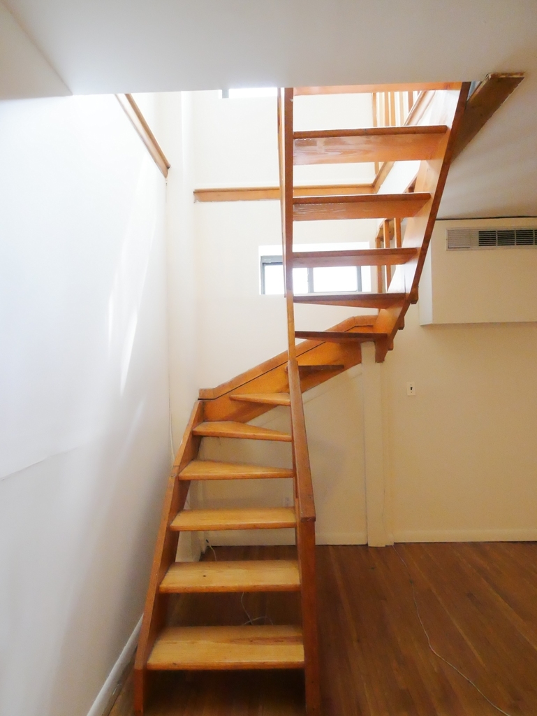 315 East 85th Street - Photo 8