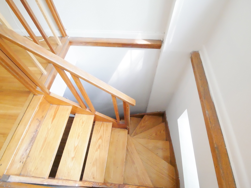 315 East 85th Street - Photo 7