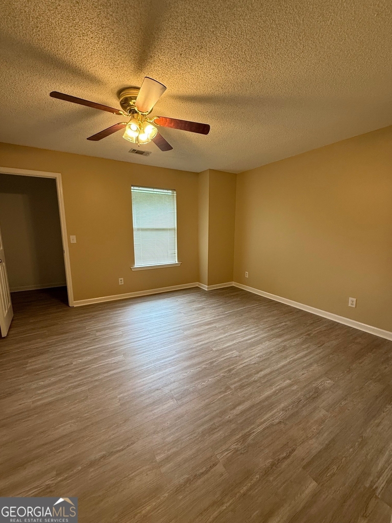 320 Ridgewood Avenue - Photo 6