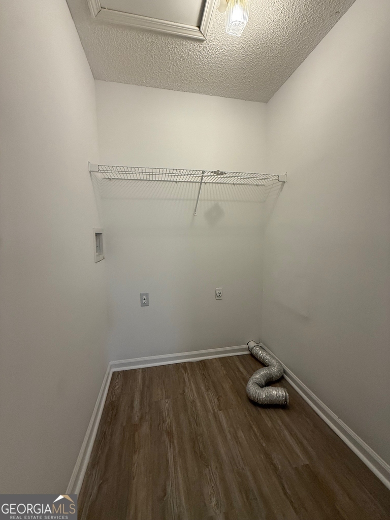 320 Ridgewood Avenue - Photo 9