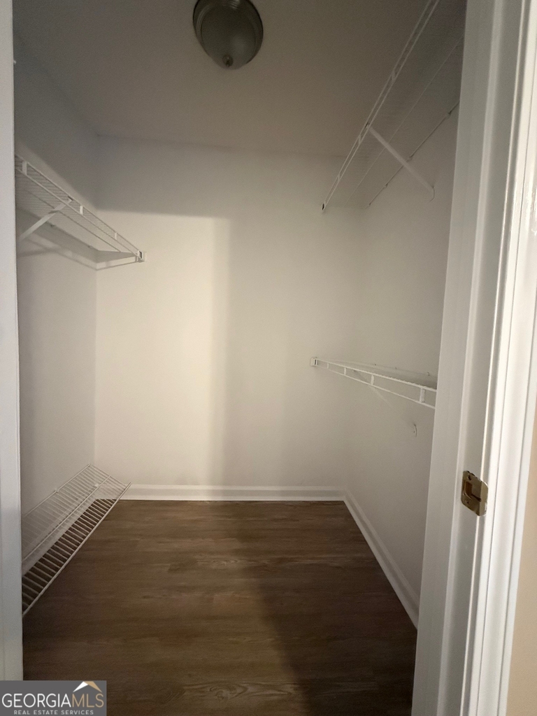 320 Ridgewood Avenue - Photo 8