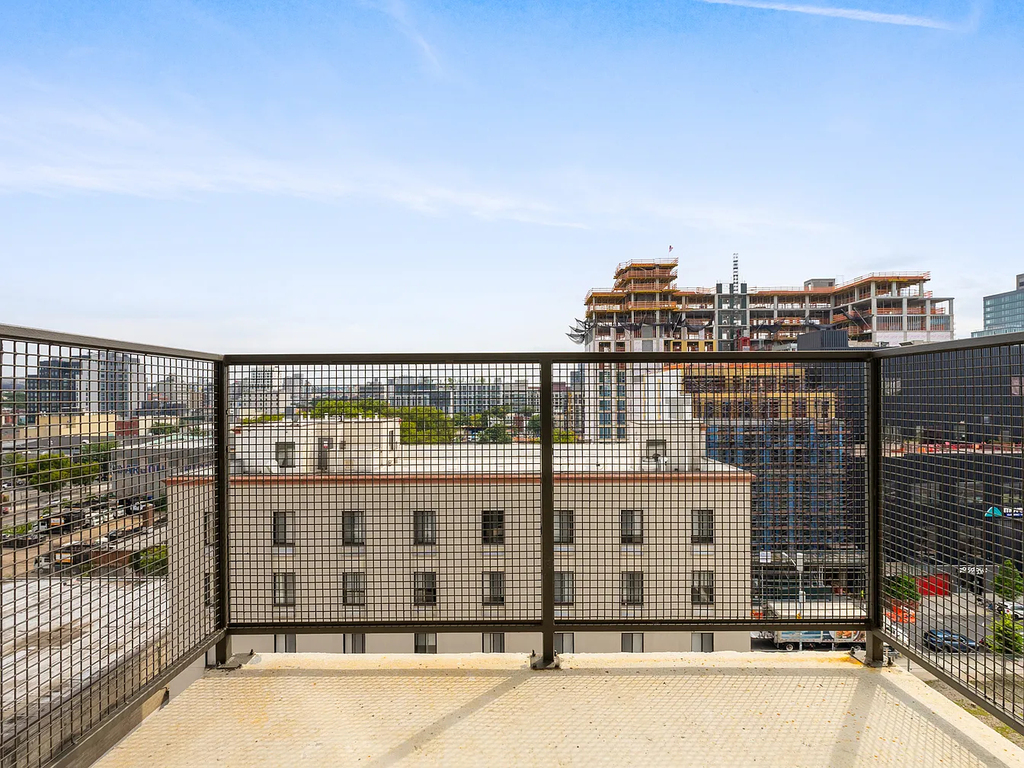 526 Baltic Street - Photo 6
