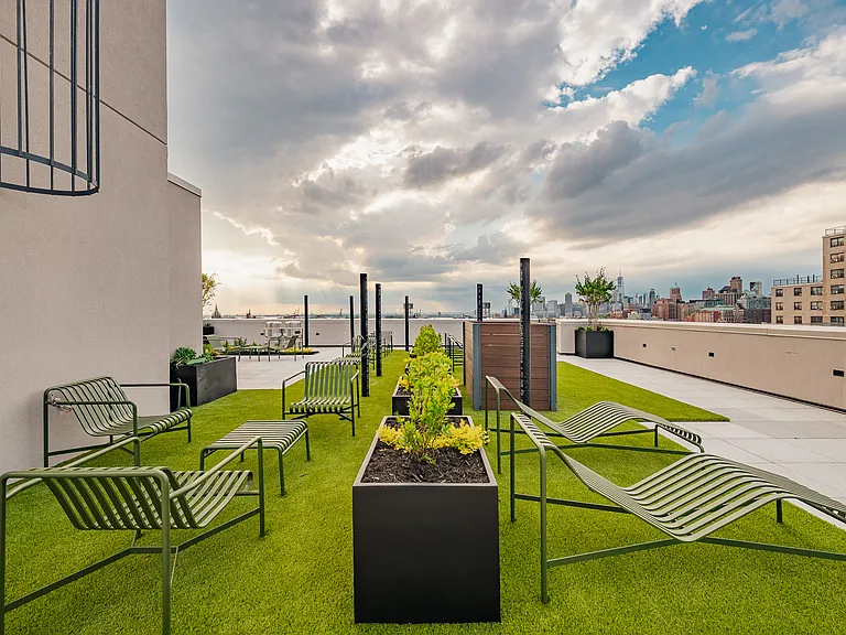 526 Baltic Street - Photo 3
