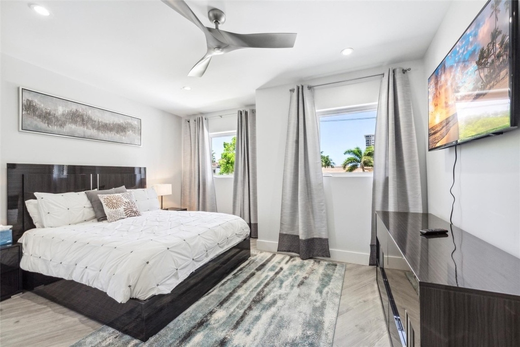 2523 Castilla Isle - Photo 33
