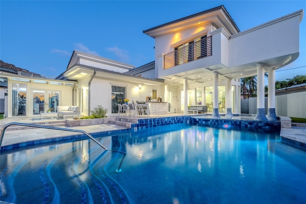 2523 Castilla Isle - Photo 3