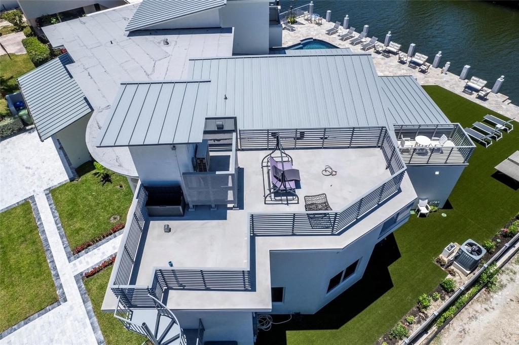 2523 Castilla Isle - Photo 39