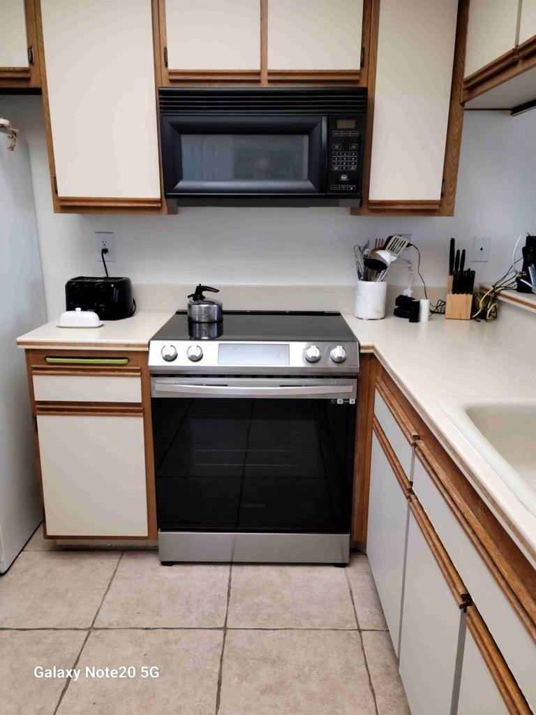 28477 Taos Court - Photo 3