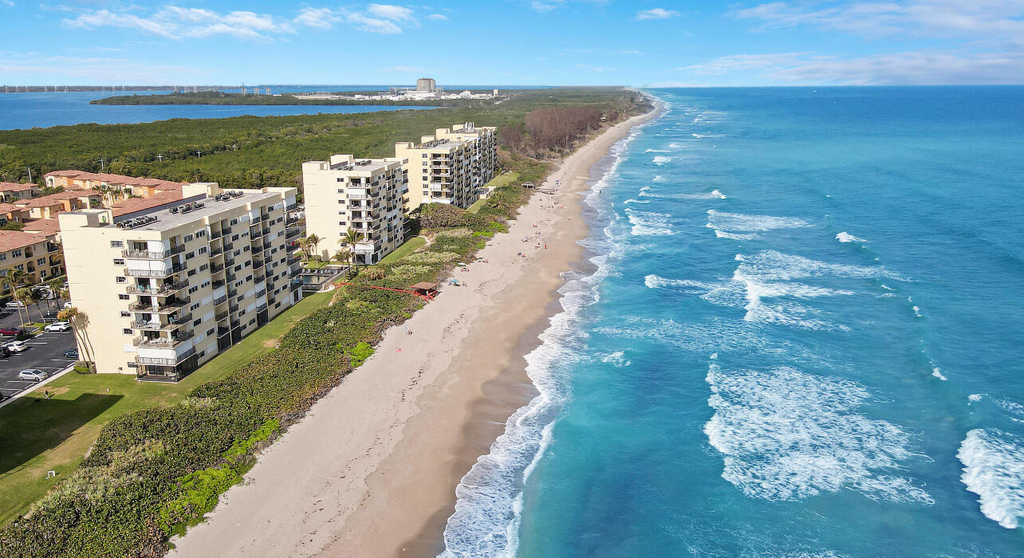 7410 S Ocean Drive - Photo 1
