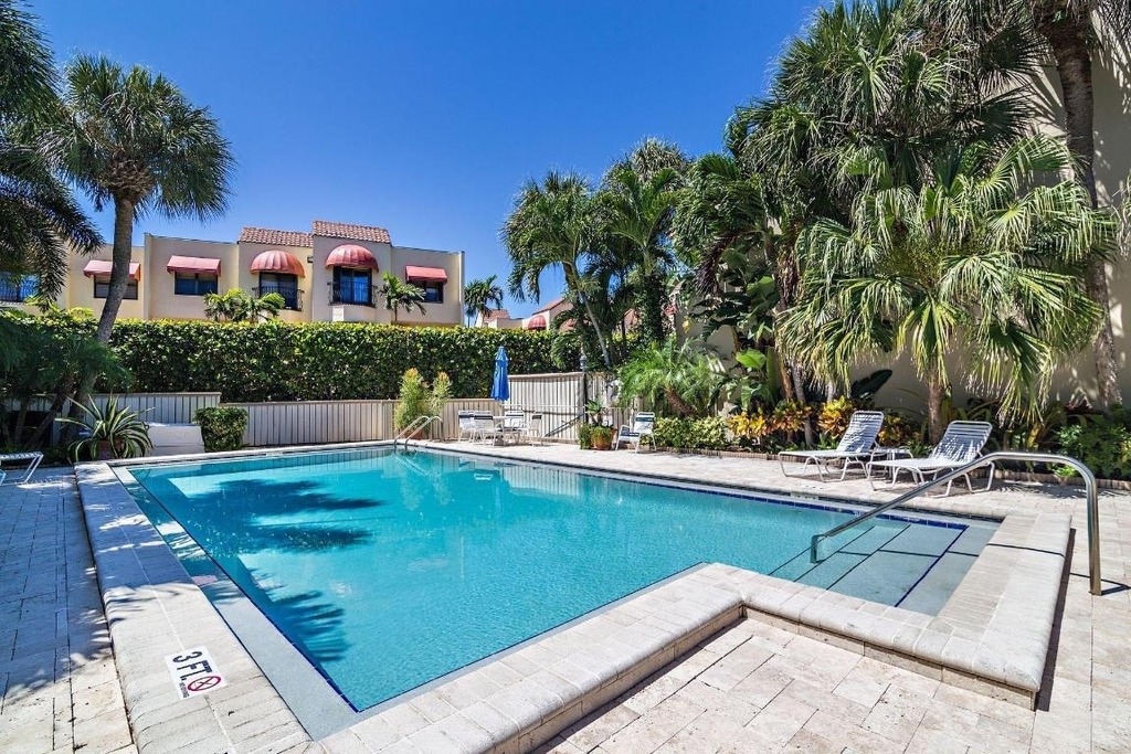 220 Celestial Way - Photo 8
